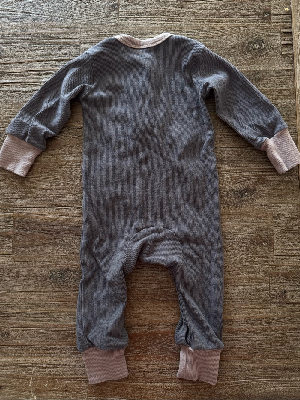 Little Bipsy | Ribbed Colorblock Romper - Picture 5 of 8